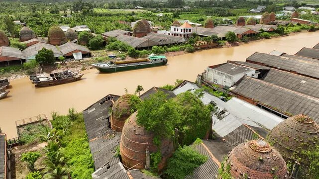 The brick kilns are 300 years old in Mang Thit, Vinh Long, Vietnam, although they are still operating today, the bricks are sold all over the world. Video shot in Vinh Long on September 7, 2024.