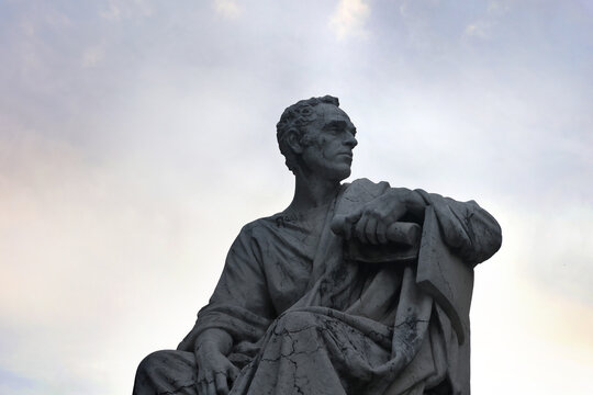 Lucio Licinio Crasso, Rome