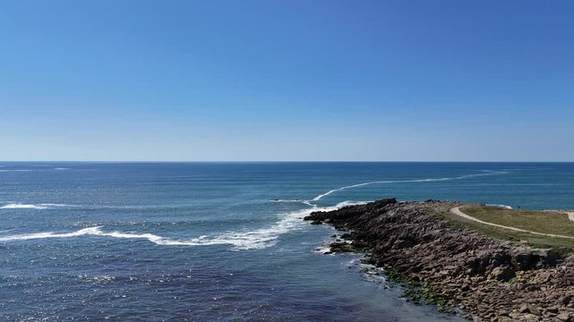 La mer &agrave; Plomeur, dans le Finist&egrave;re en Bretagne