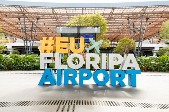 Sign of Florianopolis International Airport. (I fly at the Florianopolis airport. Translate: Eu voo no aeroporto de Florianopolis)