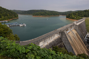 Obraz premium hydroelectric power station dam