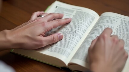 Obraz premium Reading the Bible at Home: Personal Worship and Gratitude, A Spiritual Journey Through Scripture