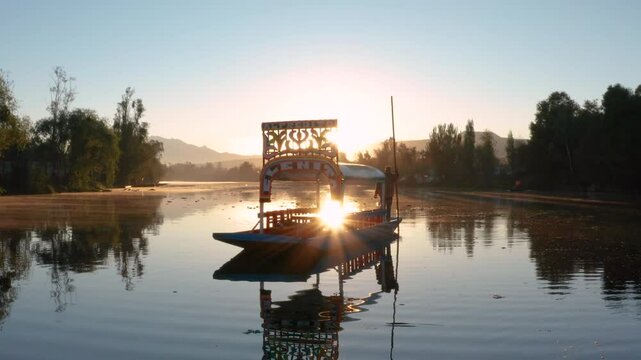 XOCHIMILCO TRAJINERA