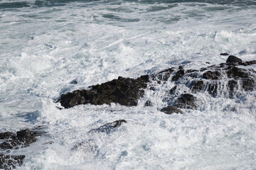 霧多布岬の冬の荒波