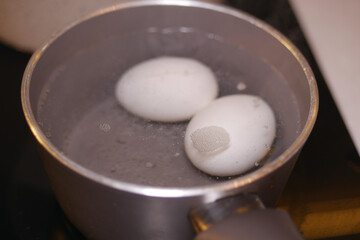 How to Boil Eggs Perfectly in a Small Pot for a Delicious and Wholesome Meal or Snack