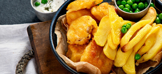  British traditional fish and potato chips