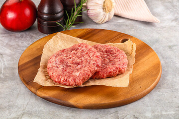 Raw round beef cutlet minced meat