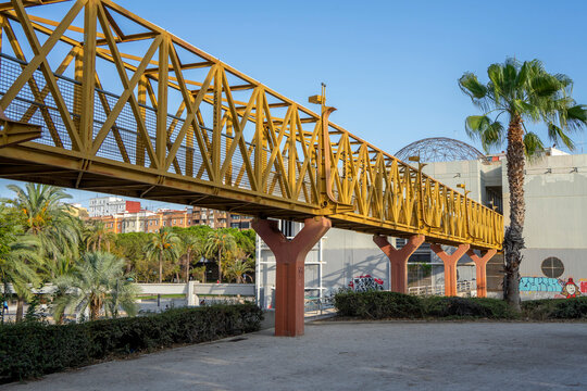 Pasarela rio Valencia