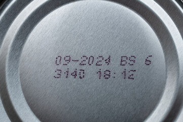 Mindesthaltbarkeitsdatum einer Dose 2024