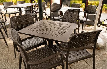 Street Restaurant Table, Empty Cafe Tables, Bar Terrace, Outdoor Restaurants, Outside Trattoria