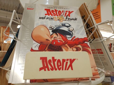 Asterix Comics: Adventures of the Gauls and Friends
