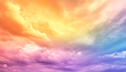 Obraz premium A dreamy sky transitioning from a golden sunset to a full spectrum of rainbow colors, giving off a vibrant yet calming feel