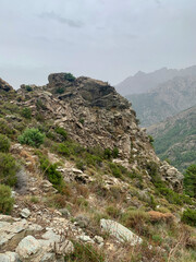 Chemin de randonnée dans le massif du Monte Padro, Asco, Corse