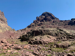 Fototapeta premium La Paglia Orba sur le sentier du GR20 en Corse