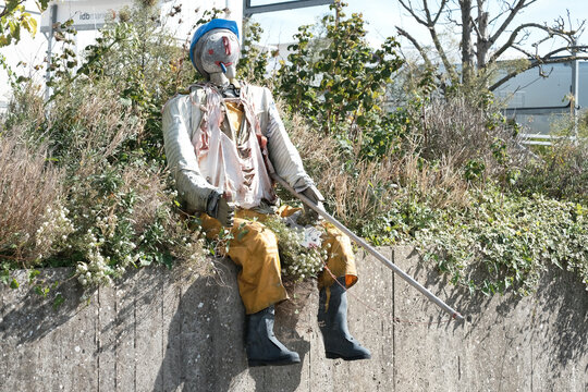 Mannequin &eacute;pouvantail .