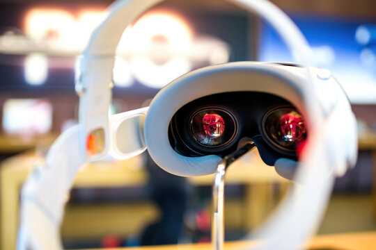 Paris, France - Sep 20, 2024: Close-up of the small OLED display inside Apple Vision Pro spatial computer, featuring a red light indicator.