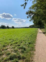 Hiking on the Schwanheimer Wiese in Frankfurt