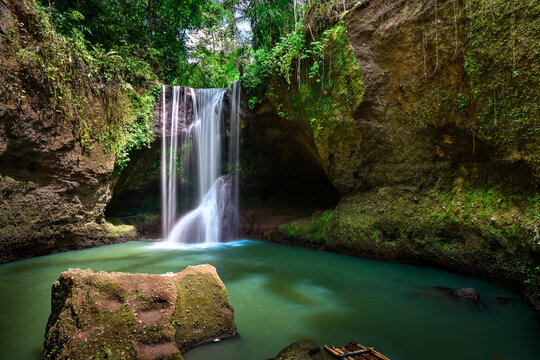 Uma Anyar Waterfall, Ubud, Bali, Indonesia