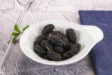 Juicy sweet mulberry in the bowl