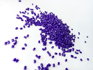 Purple masterbatch granule, purple polypropylene polymer granules, cold cutting type granule...