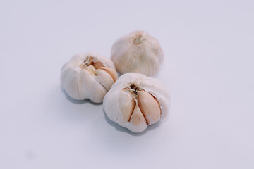 Garlic on table