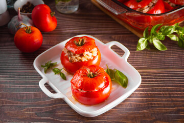 Delicious stuffed tomatoes with minced beef and rice.