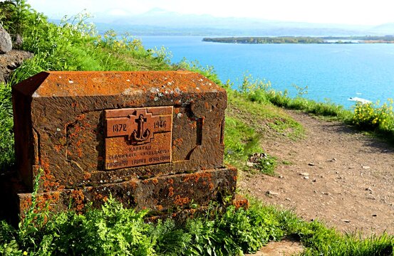 Monument on the grave of the ship captain on Lake Sevan