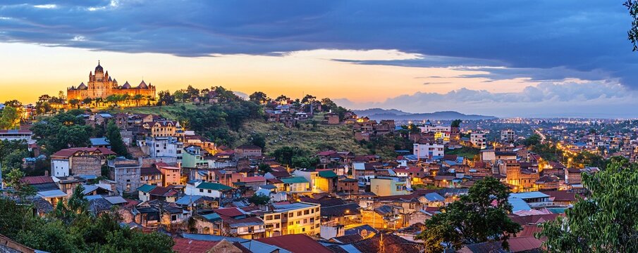 Antananarivo Cityscape at Dusk &ndash; A panoramic view of Madagascar&rsquo;s capital, Antananarivo, at dusk, with the city&rsquo;s colorful houses