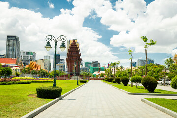Independence Monument in Phnom Penh cambodia landscape with garden