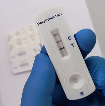 Human parainfluenza virus rapid test