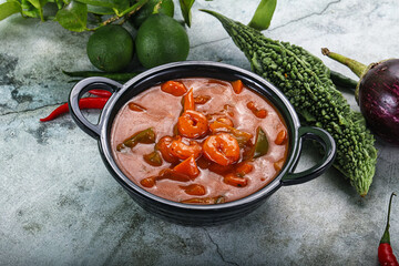 Thai red curry with prawn