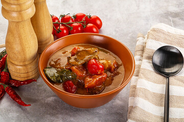 Yellow Thai curry with beef