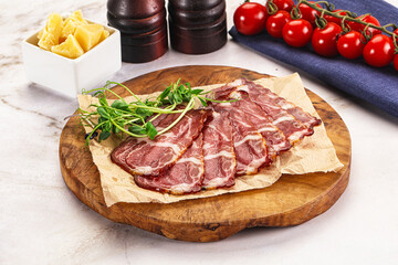 Italian pork sausage - prosciutto crudo