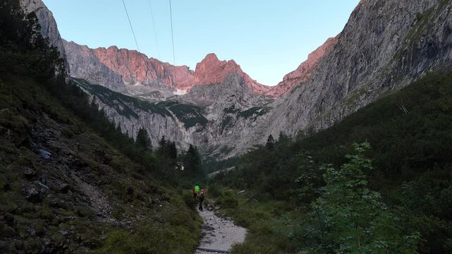 Zugspitze &uuml;ber das H&ouml;llental Klettersteig