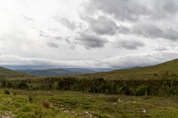 Fototapeta premium Hiking route across Carn Eighe, Glen Affric Scottish highlands