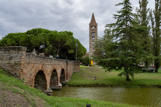 abbazia di pomposa italia 