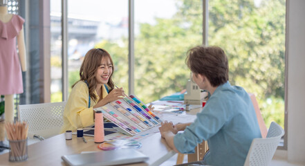 Costume Design Collaboration between Designer and Customer