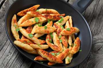 Schupfnudeln, German potato noodles in a skillet