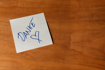 A Note of Thanks - Thank you in german language 