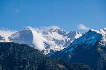 Panorama vom Penser Joch Richtung Wilde Kreuzspitze nach Neuschnee im Herbst