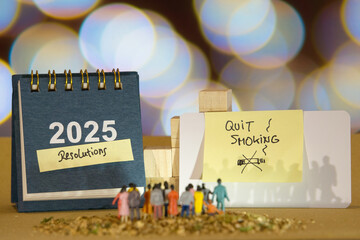 2025 calendar with a sticky note labeled 