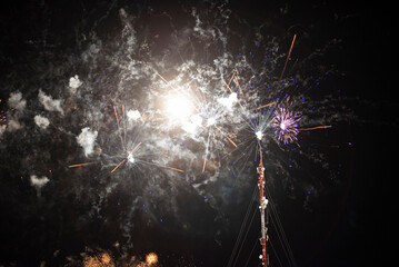 fuegos artificiales, celebracion, alegria, pirotecnia, explosivos, colores, fiestas © fergomez