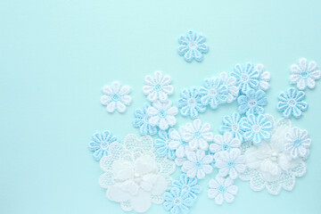 青いレースの背景