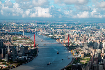 Fototapeta premium Overlooking the Huangpu River in Shanghai, China