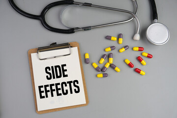medical concept with text of SIDE EFFECTS 