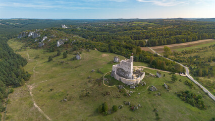 Castle in Mirow. Cracow-Czestochowa Upland, Poland © Patryk Michalski