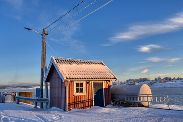 Skipstadsand, Fähranleger, Schiff, Winter, Norwegen, Schnee, Eis, Kay, Pier, Anleger, Haus, Gebäude, Straße, verschneit, vereist, Norwegen, Fredrikstad, Halden, Hvaler, Østfold, Schneeräumung, Haus, r