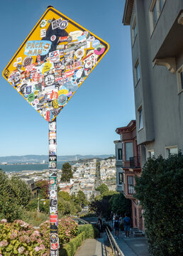 Lombard street sign San Fransisco