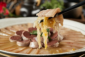 Sauerkraut blood sausage white meat (Northeast pig killing vegetable)