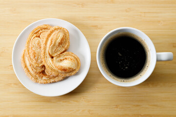 Palmier butterfly puff and Coffee